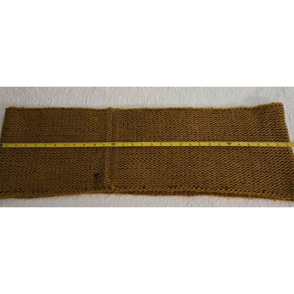 Fossil Chunky Soft Knit Infinity Scarf Camel With Metal Logo Key - Picture 5 of 7